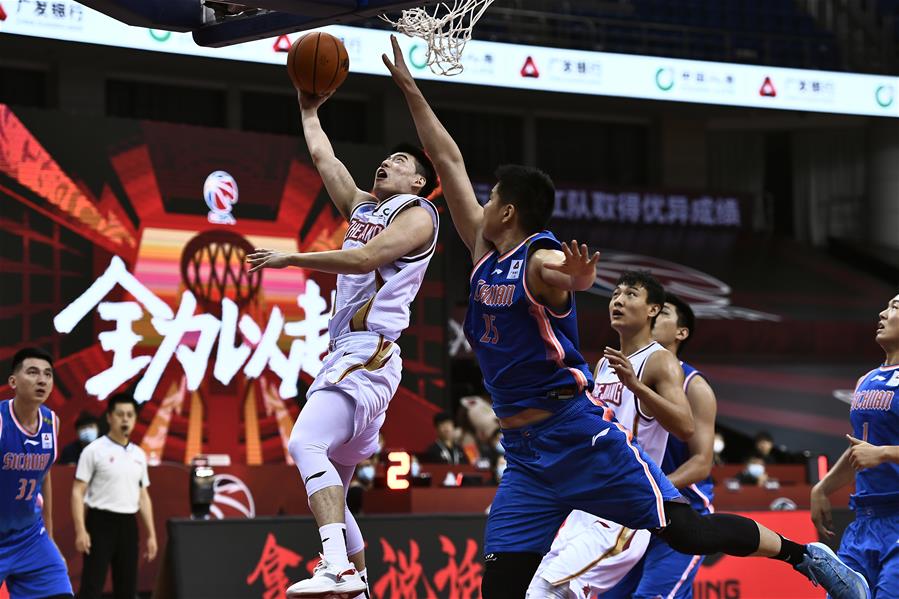 Justin Stout新片《MONEYLINE》迈阿密首映，Andrew支持，16位滑手出镜
